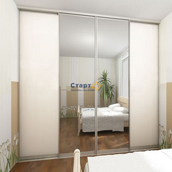 Photo of built-in wardrobes in the bedroom with mirrors