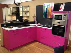 Kitchen color fuchsia photo in the interior