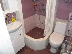 Photo of a toilet with a bath together in Khrushchev