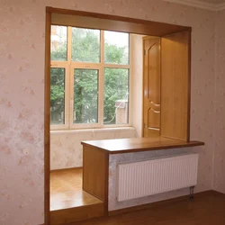 Oshxonadagi fotosuratda balkon bloki