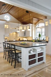 Kitchens For A Country House With An Island Photo Design