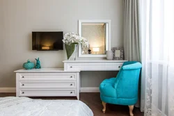 Bedroom design with console