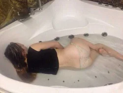 Ванна фота ўтоенае
