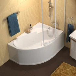 Asymmetrical bathtub in the interior