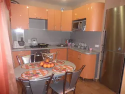 Şaftalı rəngində mətbəx dizaynı