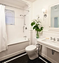 Ağ qapı ilə hamam dizaynı