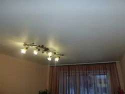 Adi Bir Mənzildə Tavanların Fotoşəkili