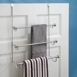 How to hang towels in the bathtub photo