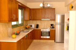 Simple kitchen design