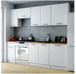 Белые фасады кухни в интерьере