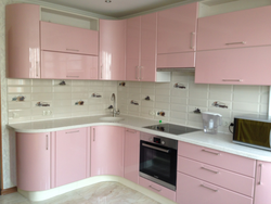 Kitchen photo pink facade