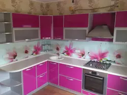 Кутнія кухні з пластыка фота