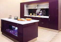 Mətbəx interyerində badımcan rənginə hansı rənglər uyğun gəlir