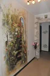 Фрески в интерьере прихожей