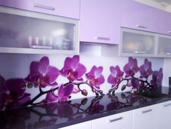 Glass kitchen apron with photo printing