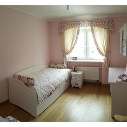 Short curtains for the bedroom up to the window sill photo ideas
