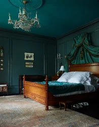 Bedroom in emerald tones photo