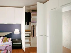 Small Bedroom Design Built-In Wardrobe
