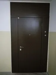 Фото входной двери в квартиру из подъезда