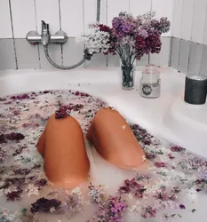 Evdə köpük banyosunun fotoşəkili