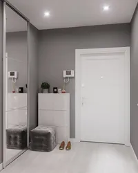Kulrang va oq tonlarda koridor dizayni