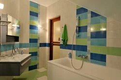 Bathtub color combination tiles photo
