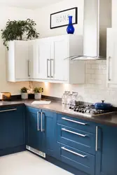Фото кухня белая низ синий