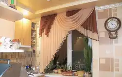 Сучасныя шторы на кухню з ламбрекеном фота