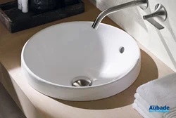 Sink round bath photo