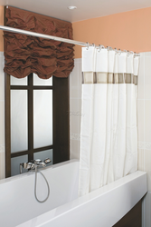 Curtain rods photo bath