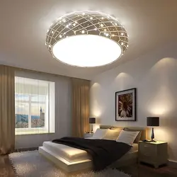 What chandeliers are suitable for a bedroom photo