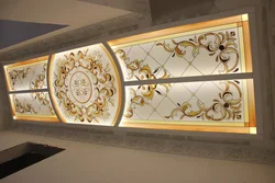 Витраж в интерьере кухни фото