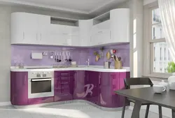 Угловая кухня фиолетовая с белым фото