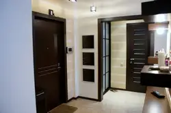 Интерьер прихожей дверь и пол