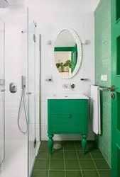 Bathroom in emerald color design
