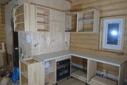 Ошхона аз панҷара сурат