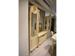 Мона Лиза жиһазының қонақ бөлмесінің фотосы