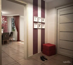 Koridor və qapı daxili divara qarşı
