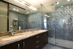Glass tiles for bathtub photo