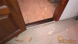 Жуынатын бөлменің есіктерін қалай орнатуға болады фото