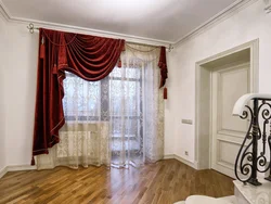 Одна штора на окне в гостиной фото