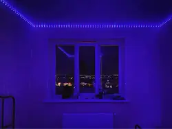 Светодиодная лента на потолке в спальне фото