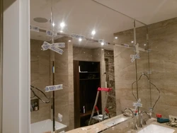 Bathroom Design With Wall-To-Wall Mirror