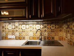 Имконоти тарҳрезии сафолҳои backsplash барои ошхона
