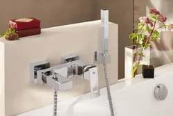 Built-in bath mixer in the interior