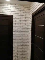 Decorative brick in the hallway interior