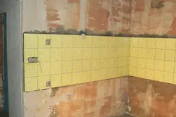 Як кладуць плітку на кухні фартух фота