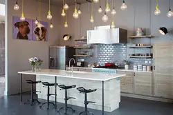 Mətbəx interyerində loft üslubunda lampalar