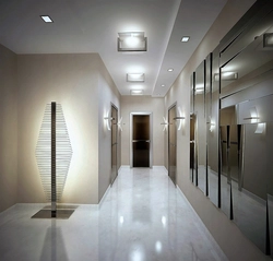 Interior line in the hallway
