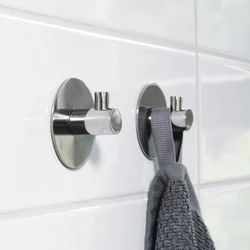 Hooks in the bathroom for towels in the interior